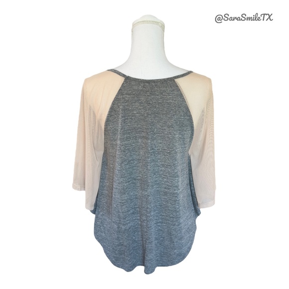 STYLEMINT Unique Heather Gray & Nude Semi-Sheer Mesh Accent Batwing Top -  NWOT - Picture 3 of 15